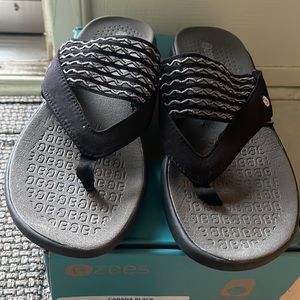 BZees sandals FINAL CHANCE
